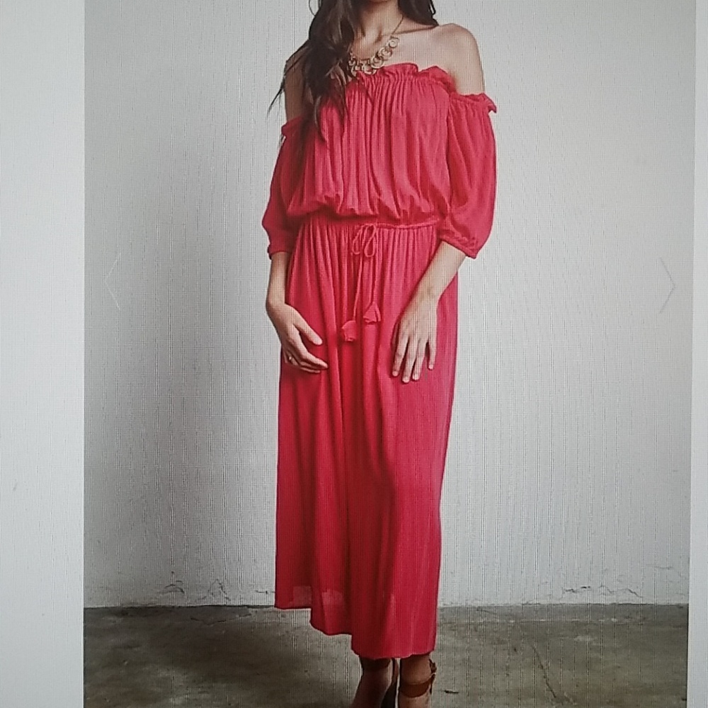 Off Shoulder Maxi Dress